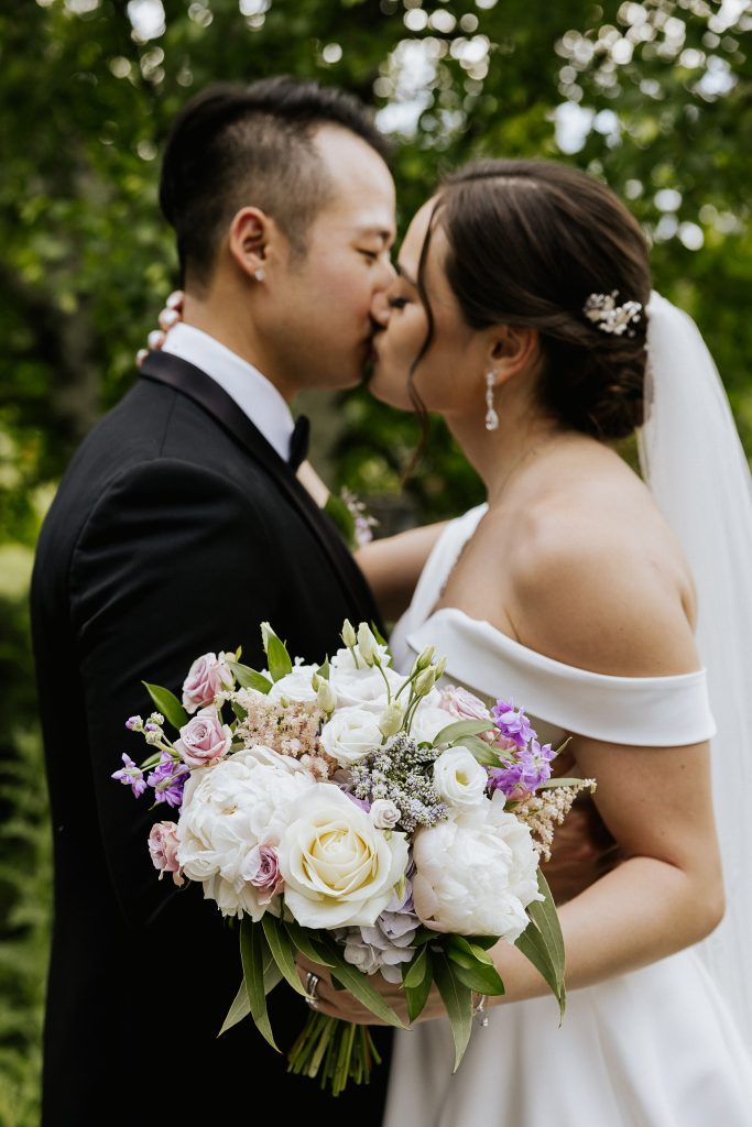AshleyDaphnePhotography-20220716_LaurenJason-558