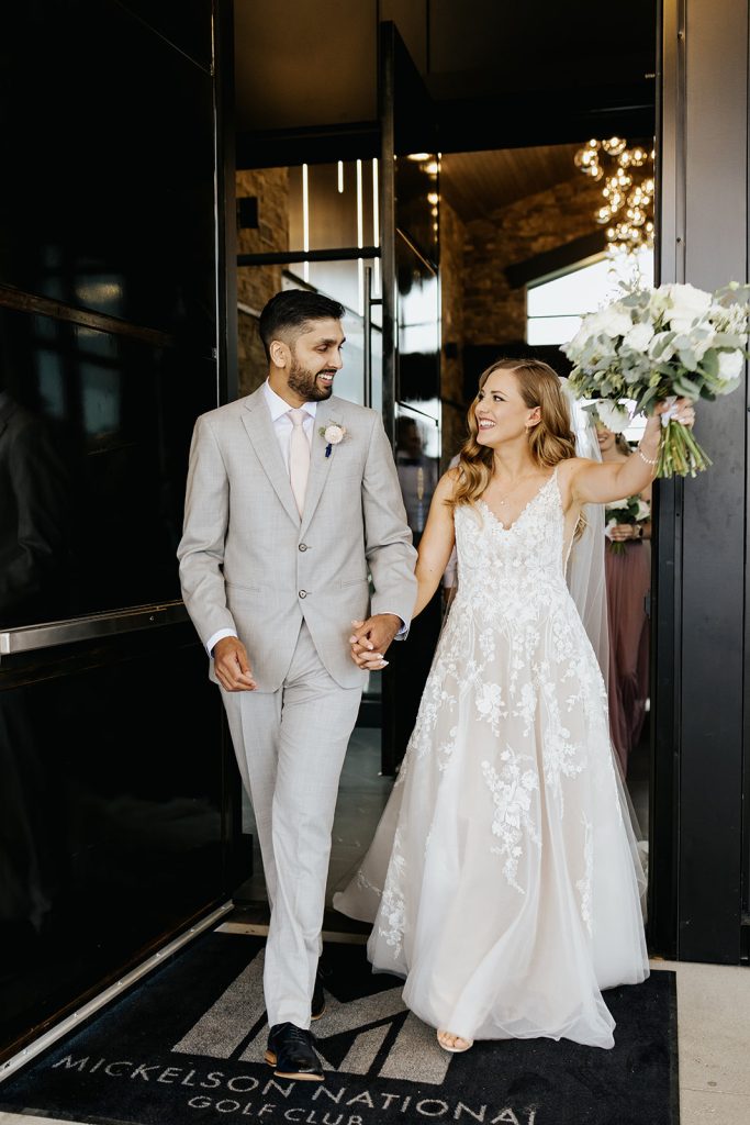 C & S | Mickelson National Golf Club Wedding